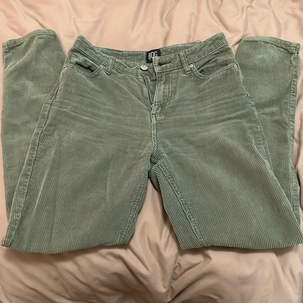 BDG URBAN OUTFITTERS Corduroy mom jeans :) - Picture 1 of 4